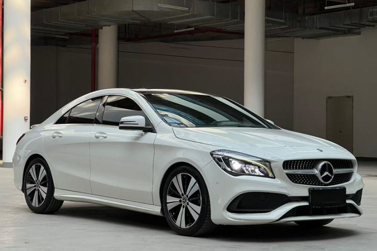 奔驰CLA 2017款 改款 CLA 200 时尚型车身外观6005