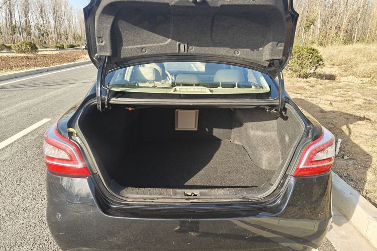 日产 天籁 2013款 2.5L XL领先版中控内饰7008