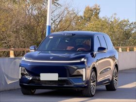 深蓝汽车 深蓝S09 2025款 后驱Ultra+