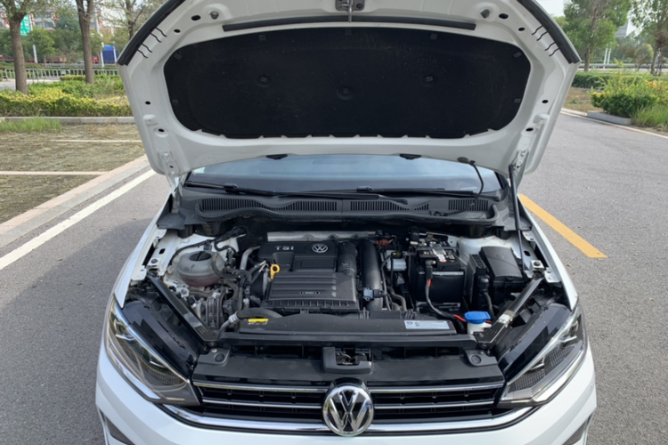 大众 高尔夫·嘉旅 2019款 280TSI 自动好奇型 国V局部细节24