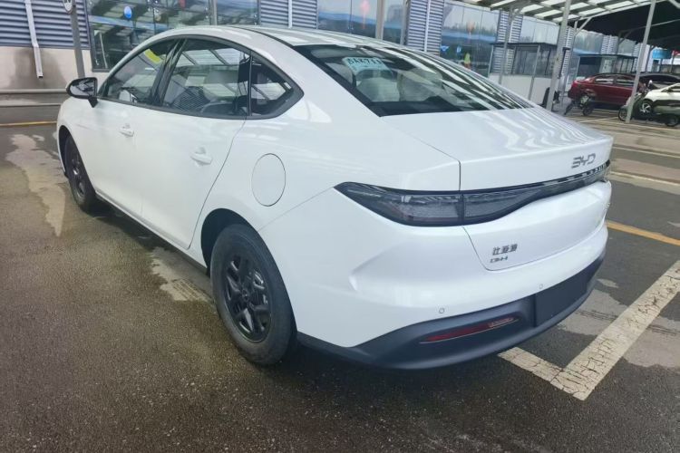 比亚迪 海豹05 DM-i 2025款 DM-i 智驾版 55KM豪华型车身外观6003