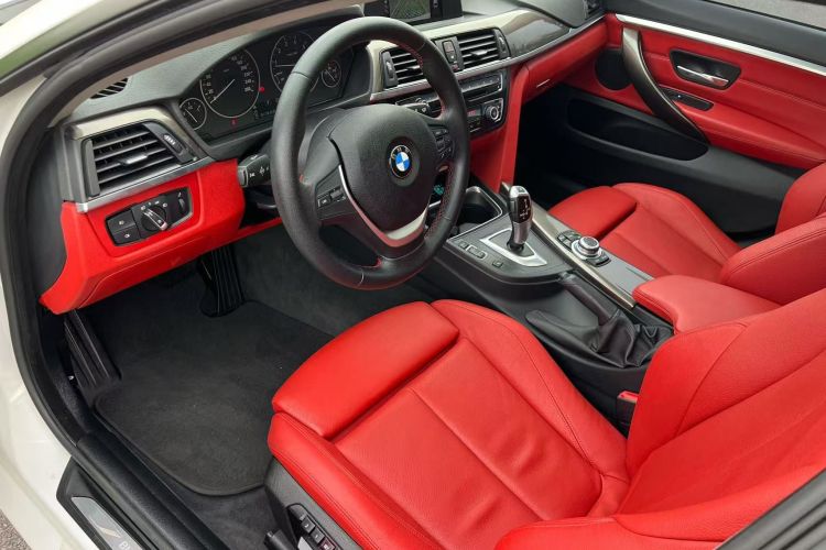 宝马4系 2014款 420i Gran Coupe 运动设计套装中控内饰7005
