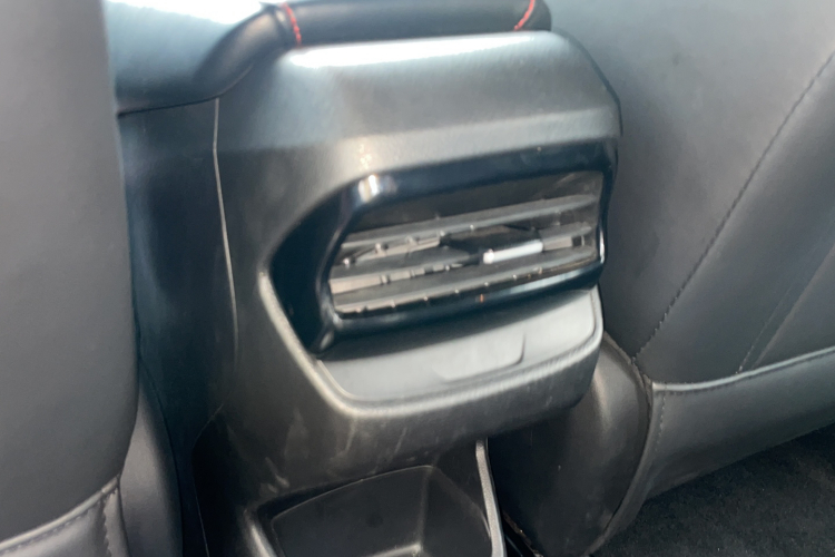 名爵 MG5 2022款 180DVVT CVT青春豪华版中控内饰7005