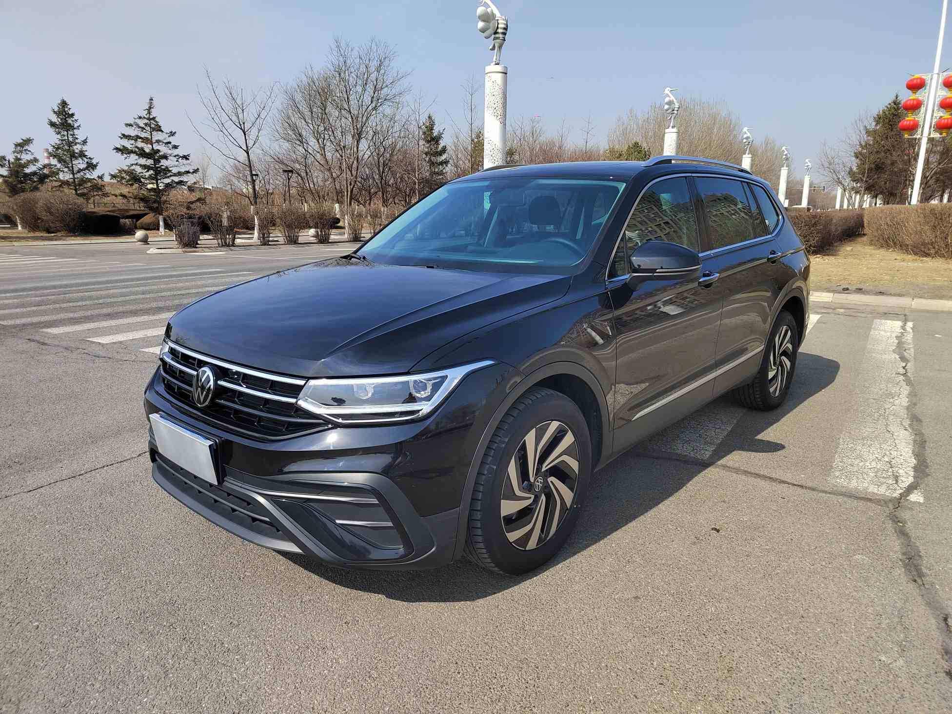 大众 途观L 2024款 300TSI 自动两驱智享版(1)
