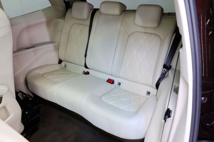 大众 威然 2020款 380TSI 旗舰版中控内饰7010