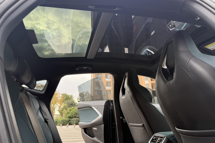 名爵 MG7 2023款 2.0T 自动猎美奢享版中控内饰7006