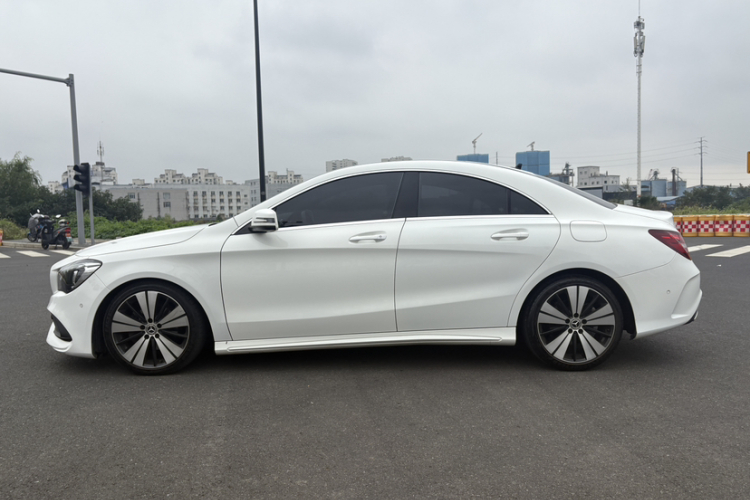 奔驰CLA 2018款 CLA 200 时尚型车身外观6002
