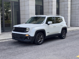 Jeep 自由侠 2018款 互联大屏版 180T 自动动能版+