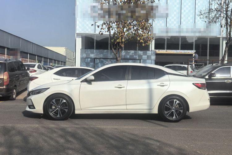 日产 轩逸 2020款 1.6L XL CVT悦享版车身外观6004