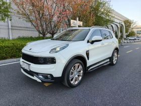 领克01 2017款 2.0T 两驱型Pro版