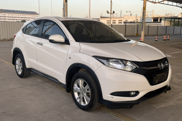 本田 缤智 2017款 1.5L CVT两驱舒适型车身外观6005