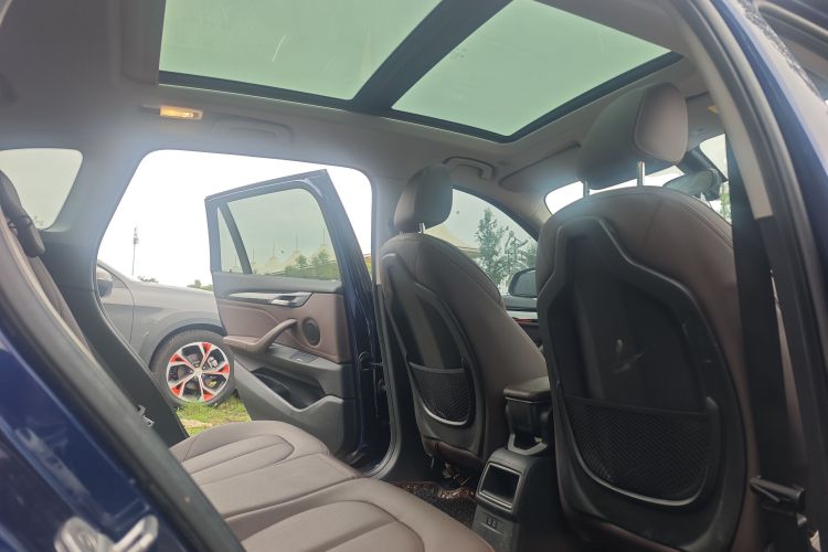 宝马X1 2020款 sDrive20Li 时尚型中控内饰7003