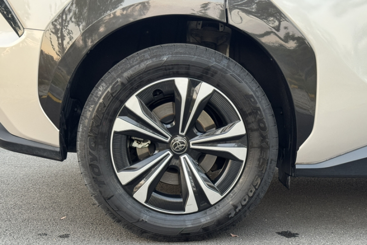 广汽丰田bZ4X 2022款 长续航Elite车身外观6009