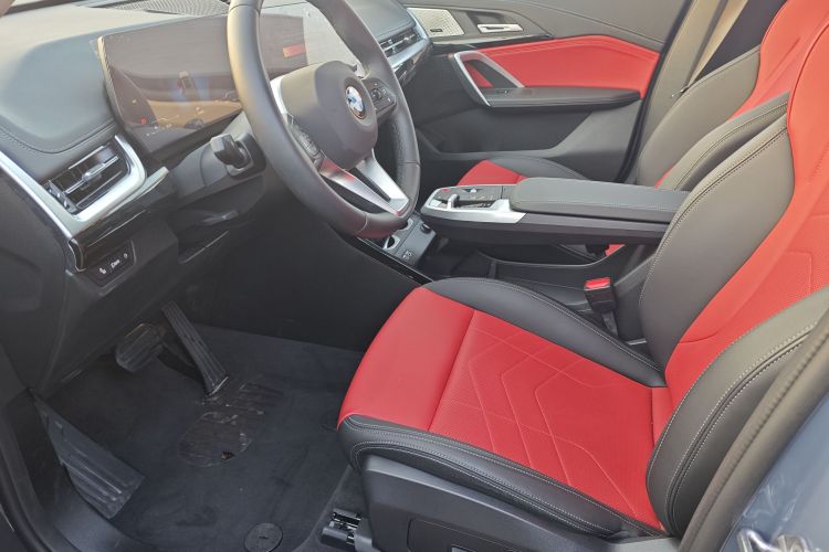 宝马X1 2024款 sDrive25Li X设计套装中控内饰7004