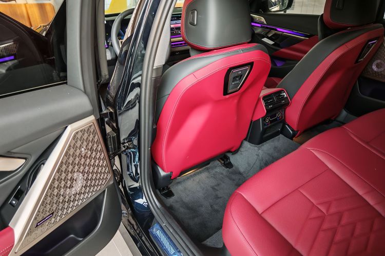 宝马5系 2026款 530Li 尊享型 M运动套装中控内饰7004