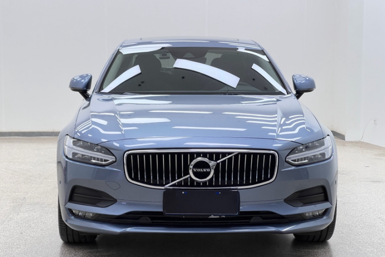 沃尔沃S90 2017款 T4 智远版车身外观6001