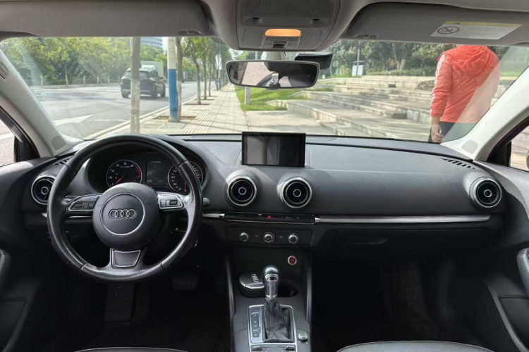 奥迪A3 2016款 Limousine 35 TFSI 领英型局部细节9010