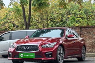 英菲尼迪Q50L 2015款 2.0T 豪华运动版