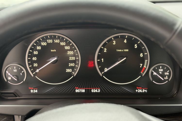 宝马X5(进口) 2014款 xDrive35i 领先型中控内饰15