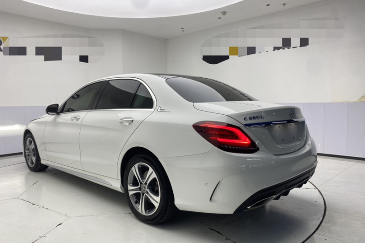 奔驰C级 2019款 改款 C 260 L 运动版车身外观6004