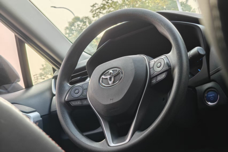 丰田 RAV4荣放 2020款 双擎  2.5L E-CVT两驱精英版局部细节13