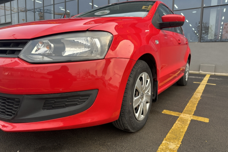 大众 Polo 2011款 1.4L 手动致乐版车身外观6013