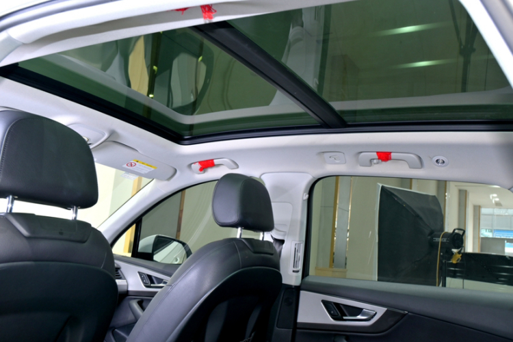 奥迪Q7 2016款 40 TFSI 舒适型中控内饰7012