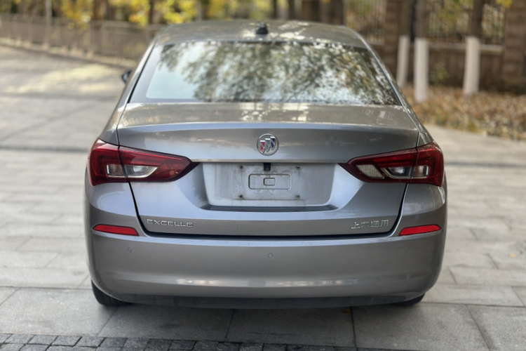 别克 凯越 2018款 15N CVT精英型局部细节23