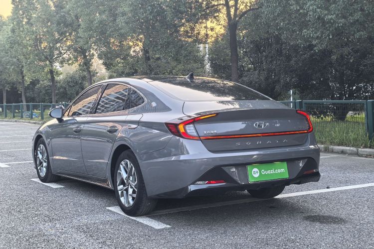 现代 索纳塔 2020款 270TGDi DCT GLS精英版车身外观6004