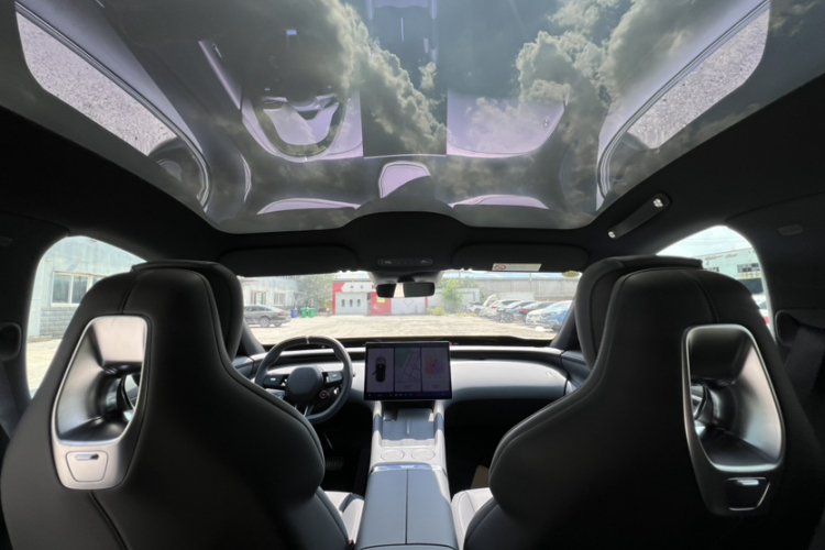 小米汽车 小米YU7 2025款 超长续航后驱版中控内饰7002