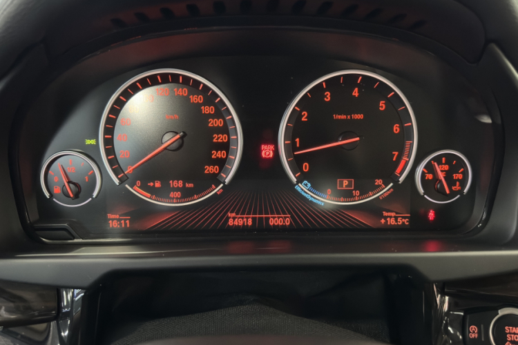 宝马X6 2015款 xDrive35i 豪华型中控内饰15