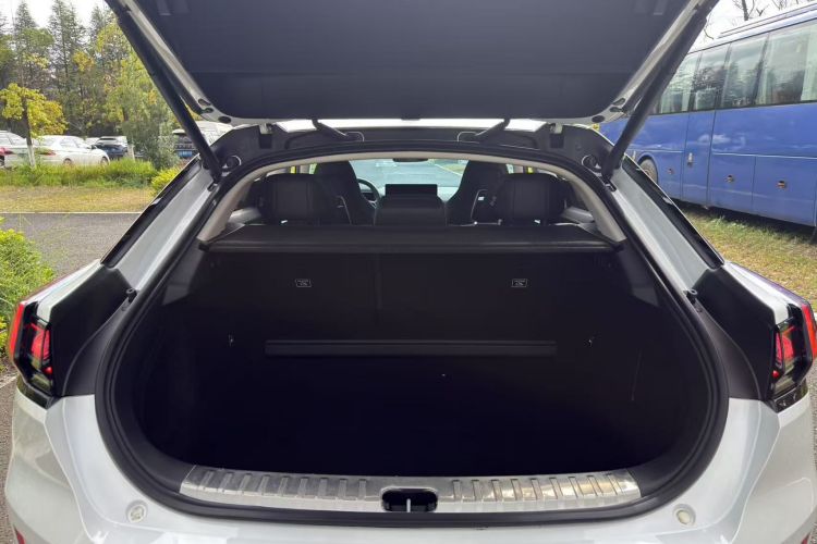 极氪001 2023款 WE版 100kWh中控内饰7009