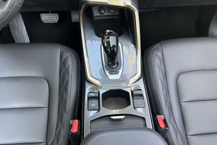 哈弗H6 2020款 1.5GDIT 自动铂金冠军版中控内饰7012