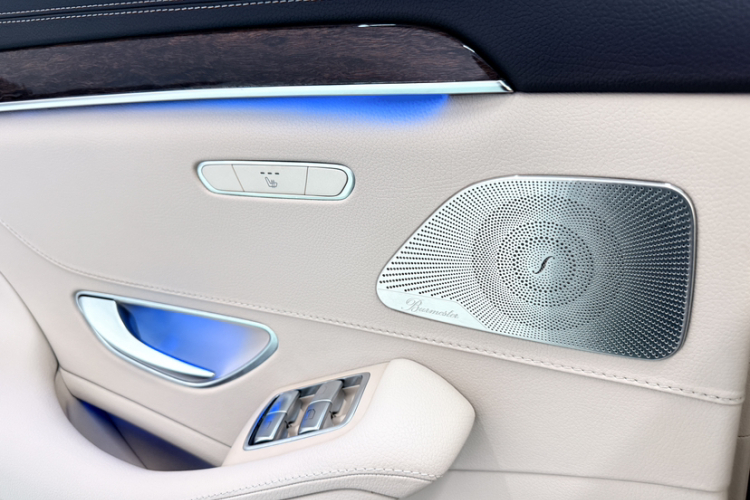 奔驰S级 2014款 S 320 L 商务型中控内饰7001