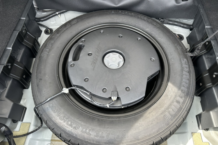 日产 楼兰 2021款 2.5L XL 两驱智联豪华版局部细节9013