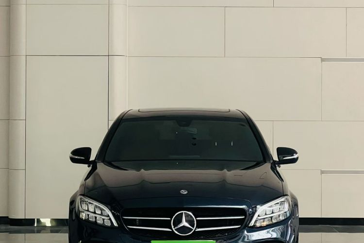 奔驰C级 2019款 C 260 运动版车身外观6002