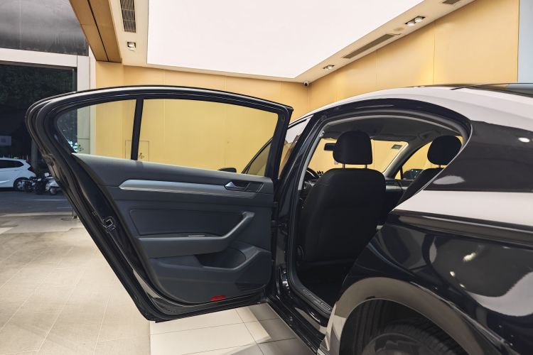 大众 迈腾 2019款 280TSI DSG 舒适型 国VI车身外观6008