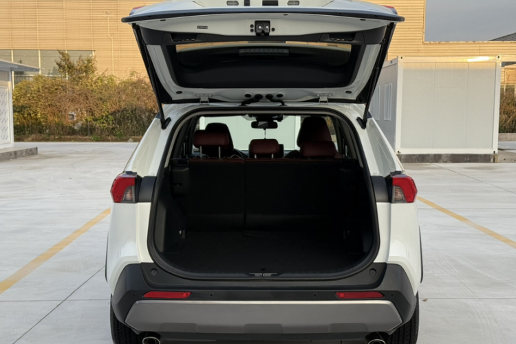 丰田 RAV4荣放 2020款 双擎  2.5L E-CVT两驱精英版局部细节23
