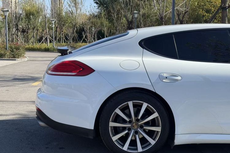保时捷 2014款 Panamera 3.0T局部细节9001