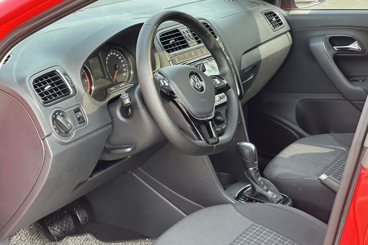 大众 Polo 2018款 1.5L 自动安享型中控内饰7002