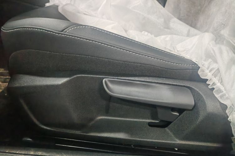 大众 帕萨特 2024款 280TSI 商务版中控内饰7004