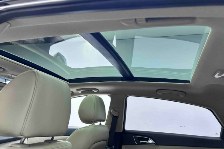 现代 名图 2014款 1.8L 自动智能型GLS中控内饰7011