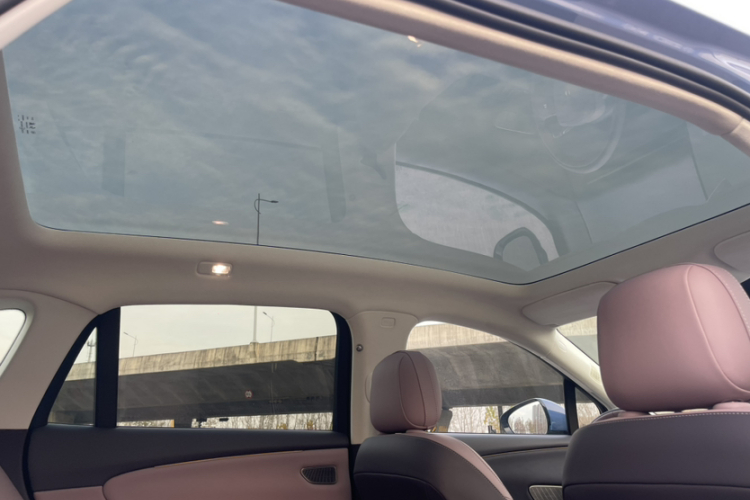 红旗天工06 2025款 660 四驱 智选版局部细节22