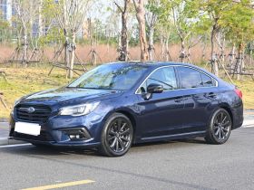 斯巴鲁 力狮 2020款 改款 2.5i 荣耀限量版 EyeSight