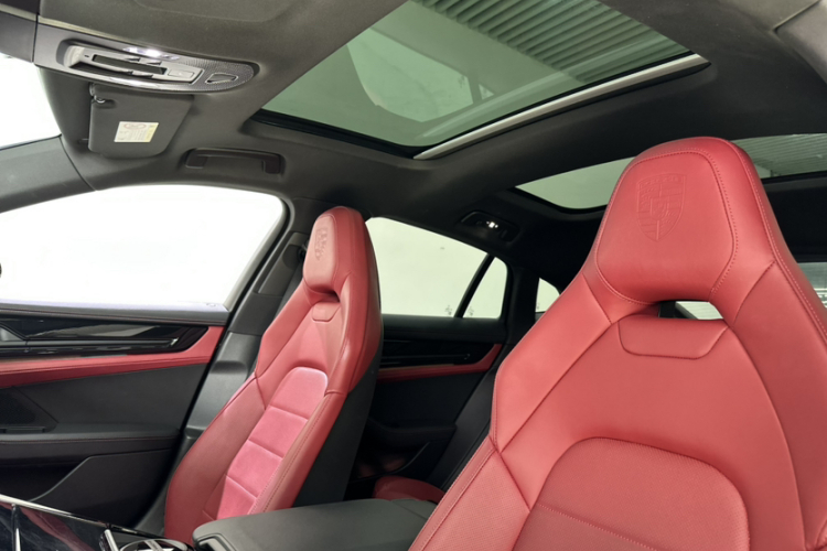 保时捷 2024款 Panamera 2.9T中控内饰7002