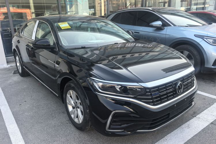 大众 帕萨特新能源 2025款 430PHEV 混动商务版车身外观6003