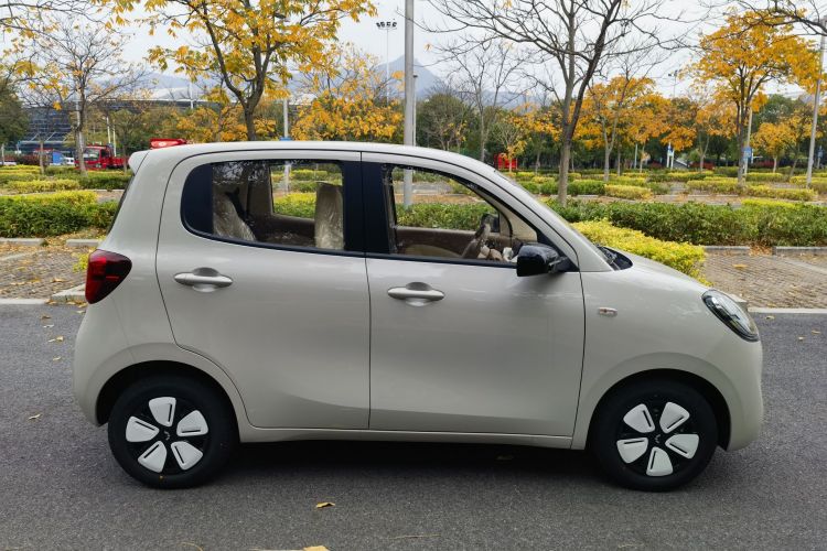 五菱汽车 宏光MINIEV 2025款 四门版 进阶款车身外观6003