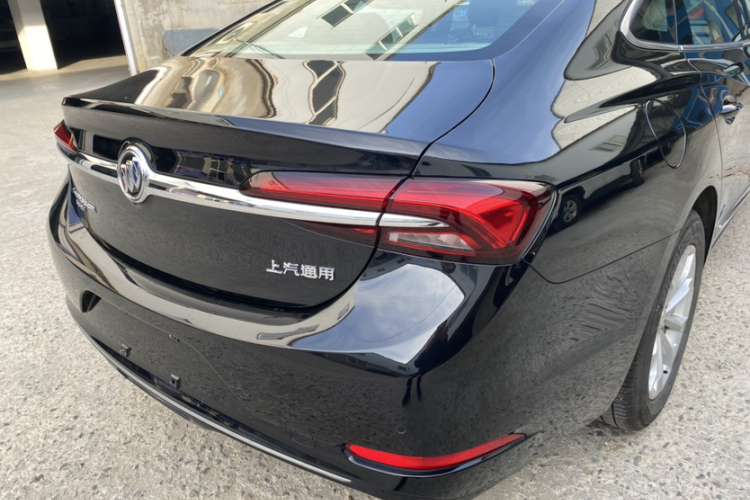 别克 君越 2022款 552T 豪华型车身外观6008