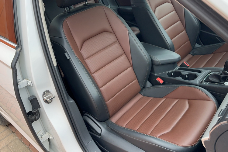 大众 朗逸 2021款 280TSI DSG豪华版局部细节41