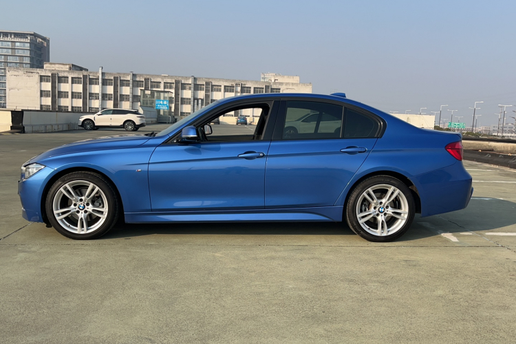 宝马3系 2018款 320i M运动套装车身外观6003